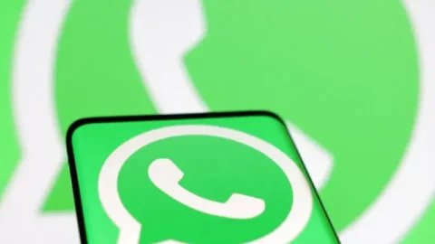 طريقة تنزيل تحديث واتساب الأخضر الجديد 2025